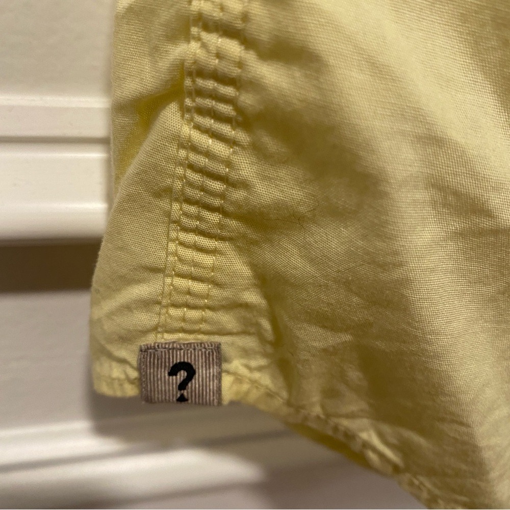 Guess Men's Button Down Shirt Size XL Yellow Slim Fit Long Sleeve‎ Casual - Picture 3 of 4